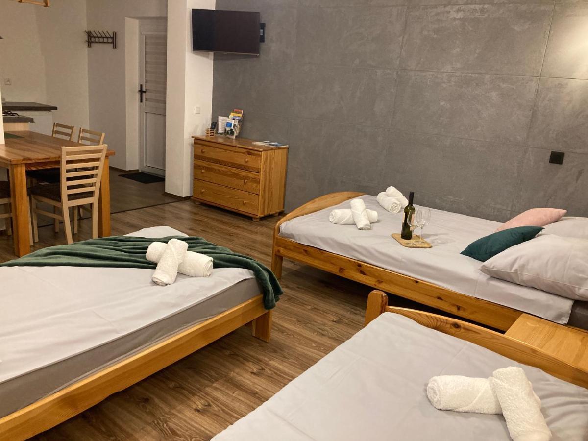 Agroturystyka U Podnoza Gory Cergowej Dukla Exteriör bild