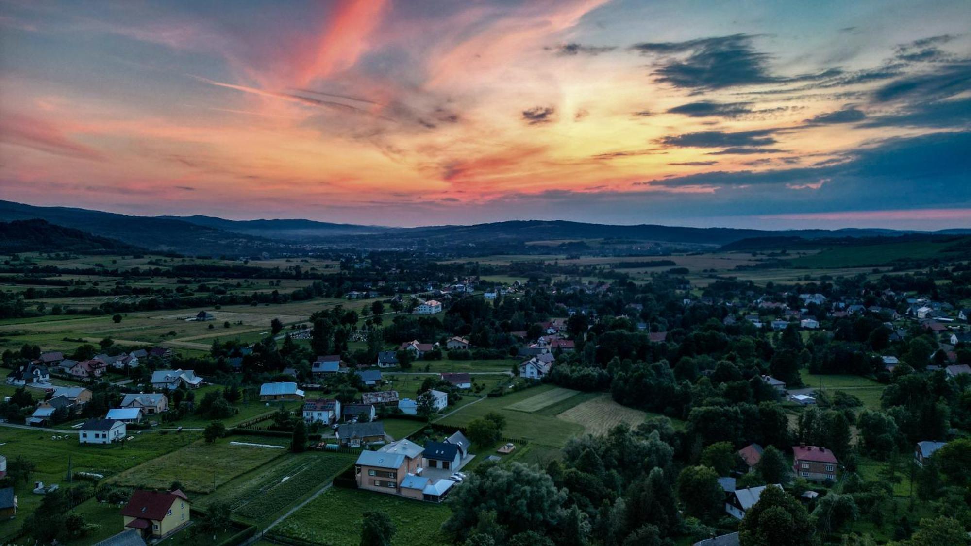 Agroturystyka U Podnoza Gory Cergowej Dukla Exteriör bild